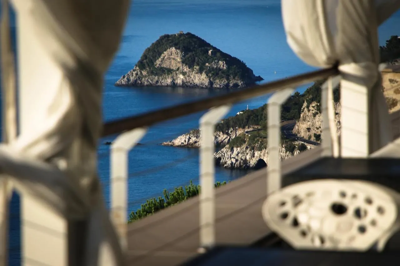 Dominio Mare Resort & Spa Bergeggi
