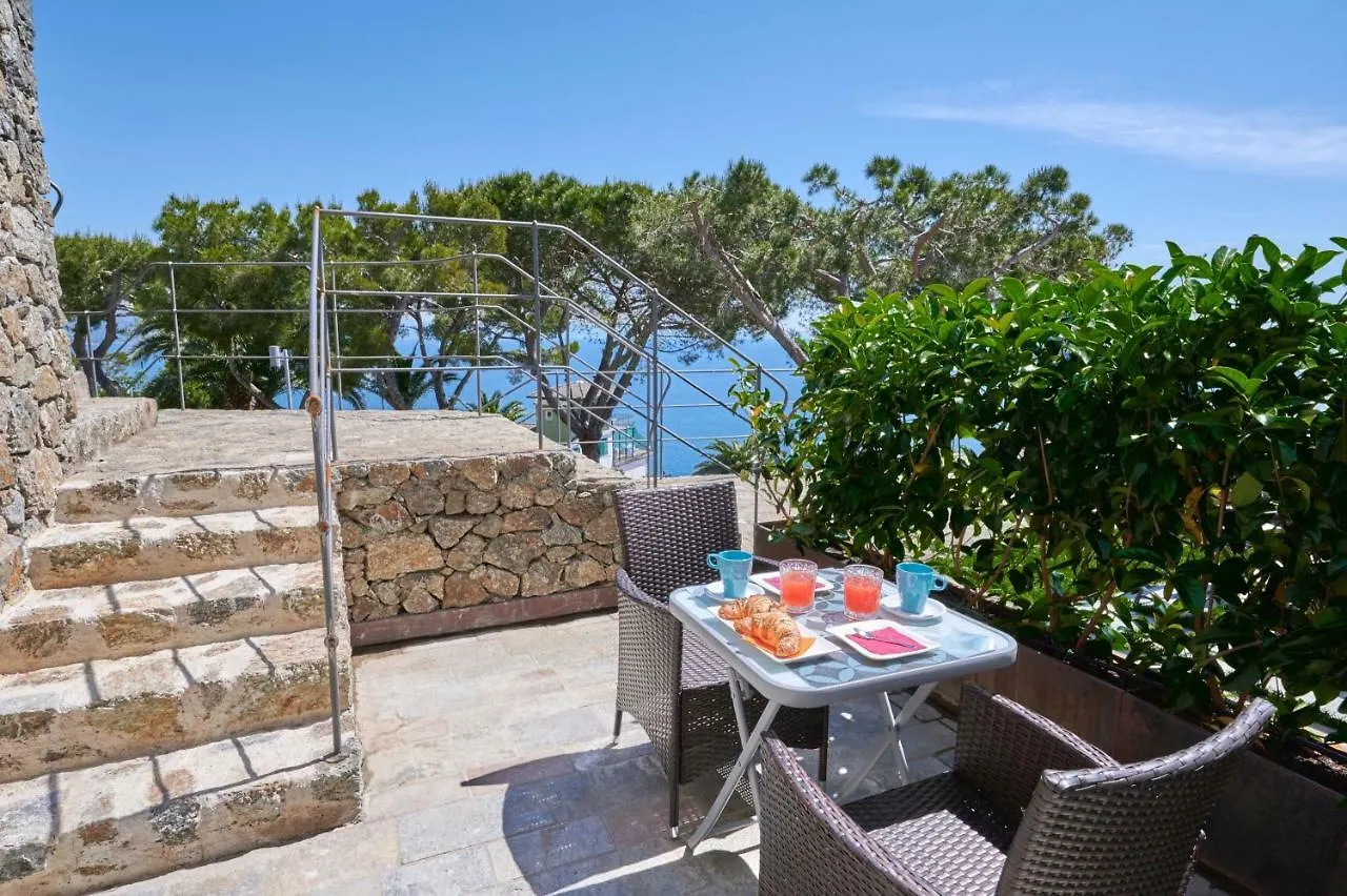 Dominio Mare Resort & Spa Bergeggi 3*,